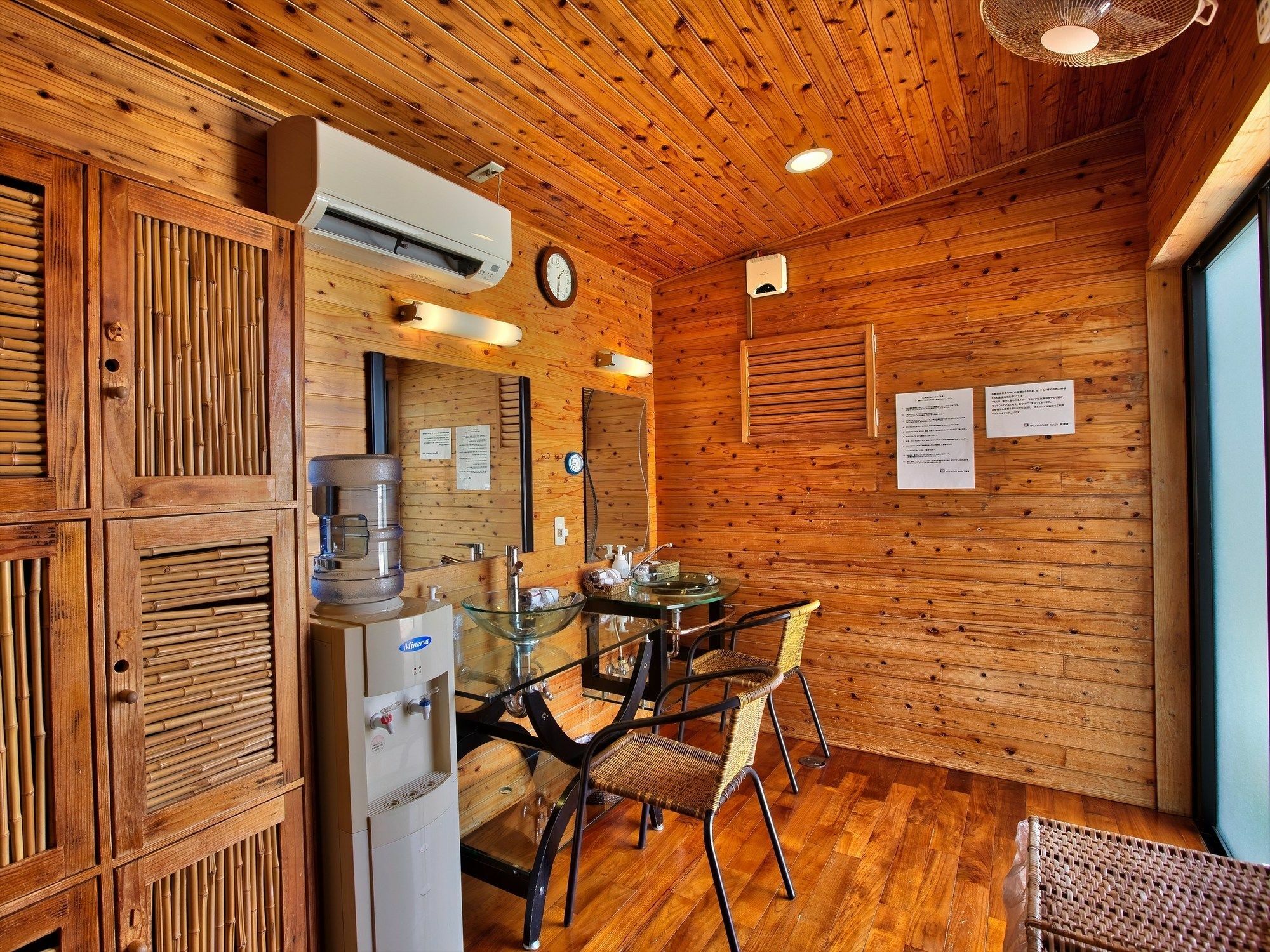 Wood Pecker Nakijin Villa Екстериор снимка